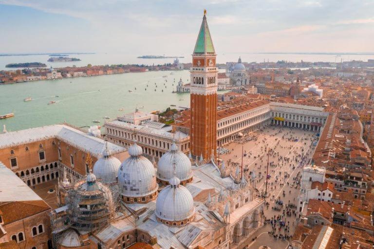Hapton House Elite2 Comodo - Free Park - Accesso Easy A Venezia Lägenhet Mestre Exteriör bild